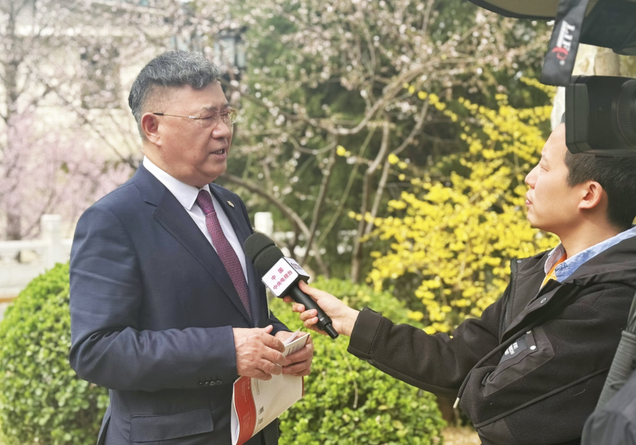 优游集团张玉良出席中国发展高层论坛2025年年会系列活动：提振消费，扩大内需，全面释放发展动能，进一步推动中国经济回升向好